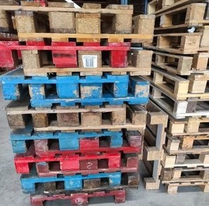 Servicio de retirada de palets.